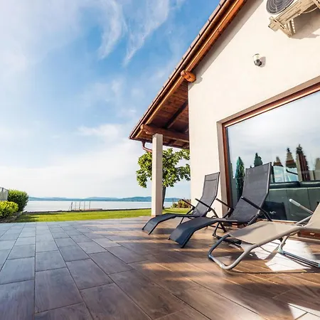 Balaton View Ferienhaus Balatonboglár