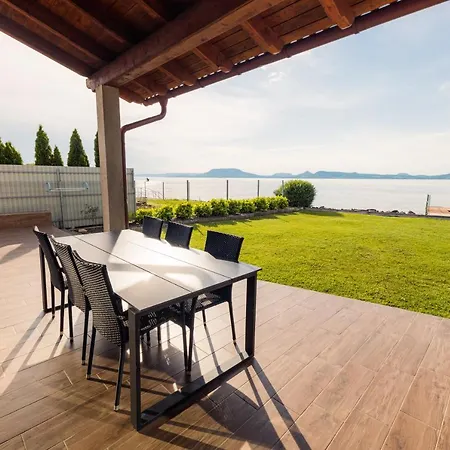 Balaton View Ferienhaus *