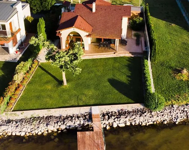 Balaton View * Balatonboglár