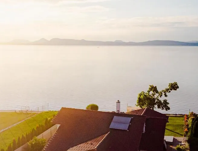 בית נופש Balaton View *